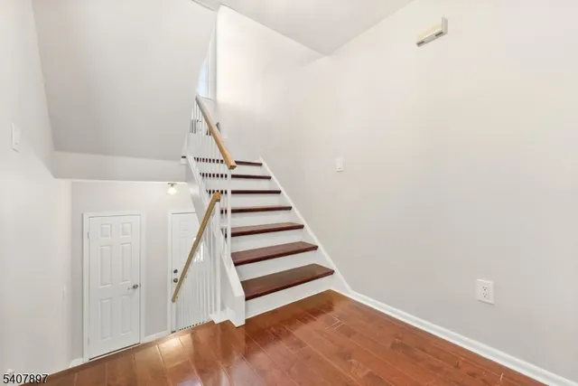 $599,999 | 57 Daria Lane, Berkeley Heights, NJ 07922