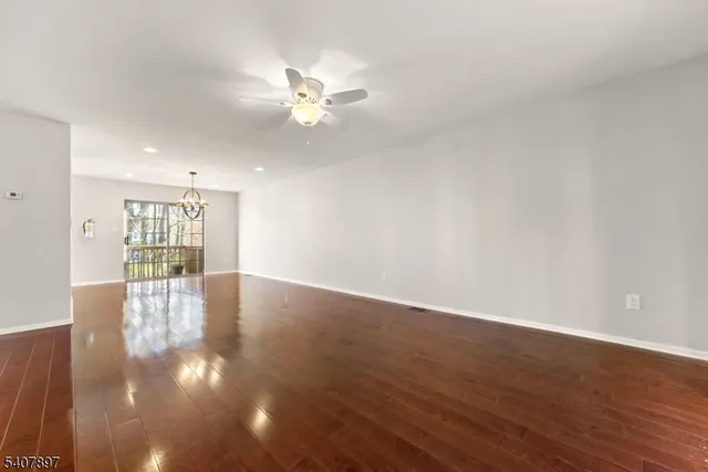 $599,999 | 57 Daria Lane, Berkeley Heights, NJ 07922