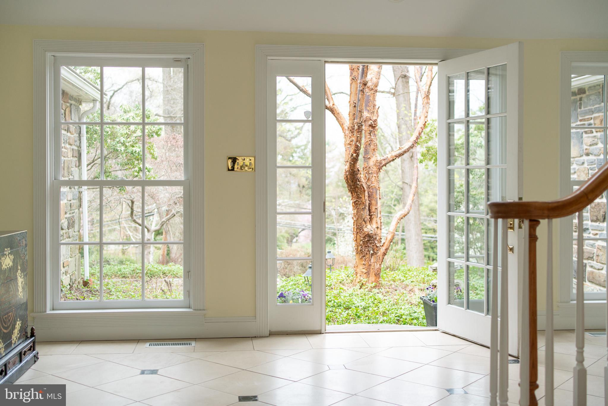 1550 Mt Pleasant Road Villanova, PA 19085 - Photo 2 of 38 Foyer.