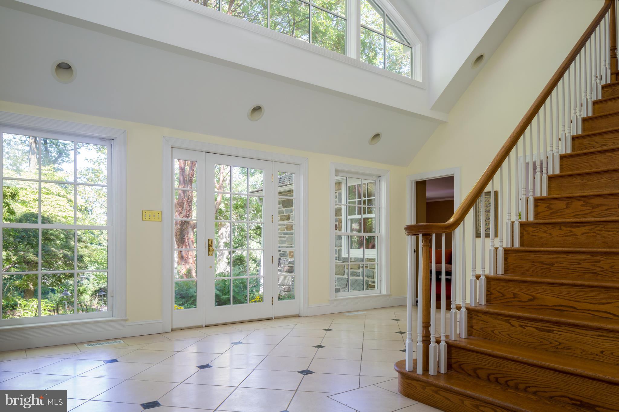1550 Mt Pleasant Road Villanova, PA 19085 - Photo 3 of 38 Foyer.