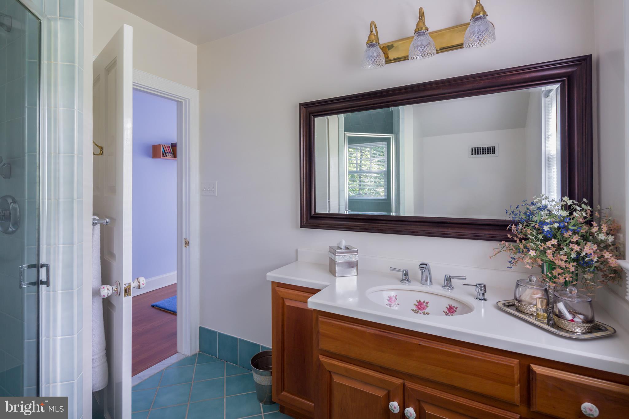 1550 Mt Pleasant Road Villanova, PA 19085 - Photo 24 of 38 Bathroom - Second Floor.