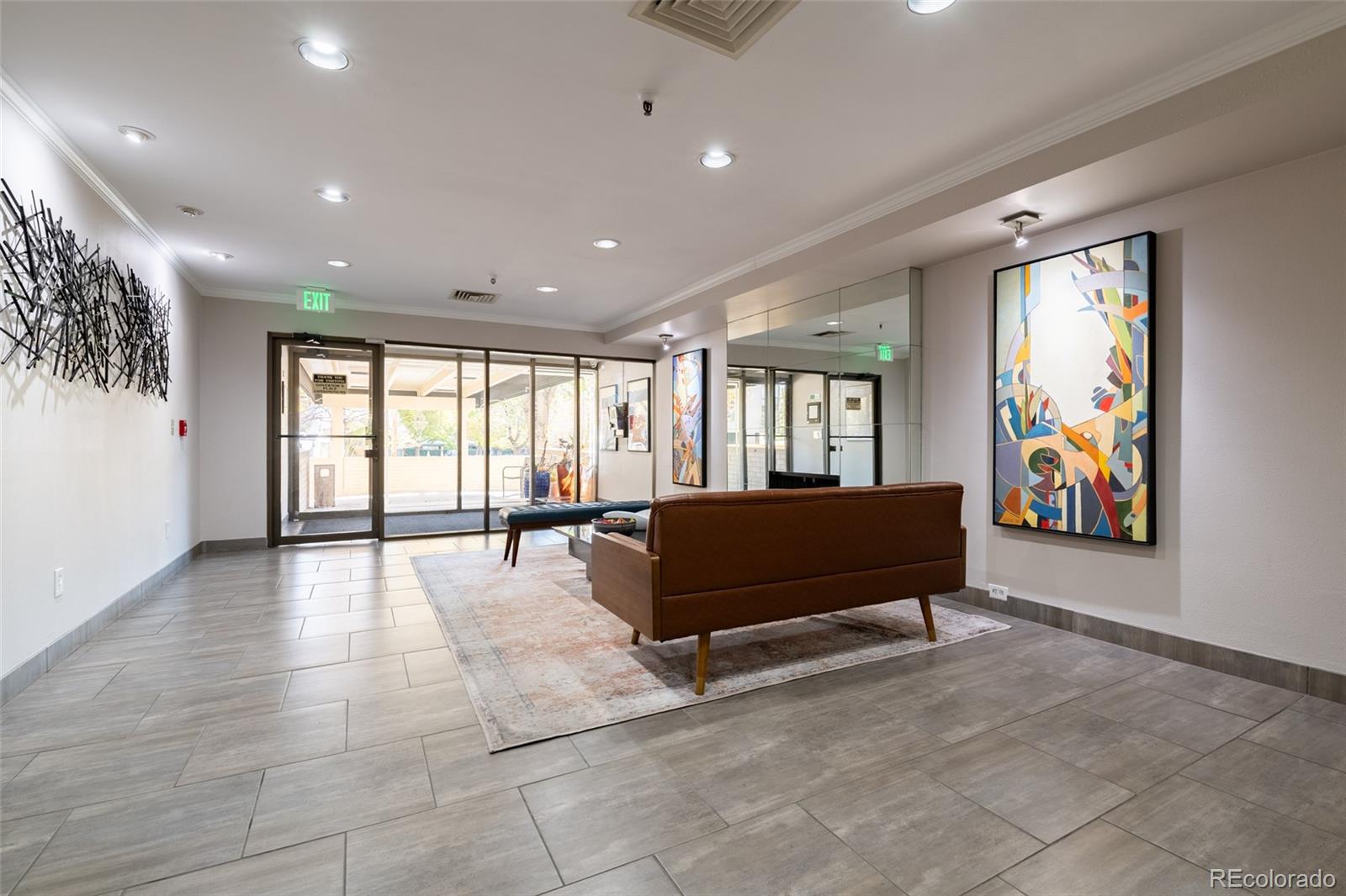 800 North Pearl Street, Unit 403 Denver, CO 80203 - Photo 35 of 36 a lobby with furniture and window