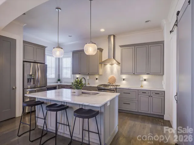 $975,000 | 2574 Barry Street, Charlotte, NC 28205