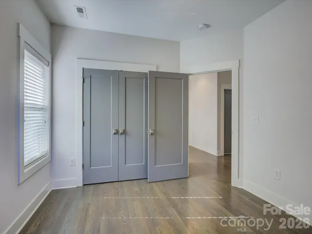 $975,000 | 2574 Barry Street, Charlotte, NC 28205