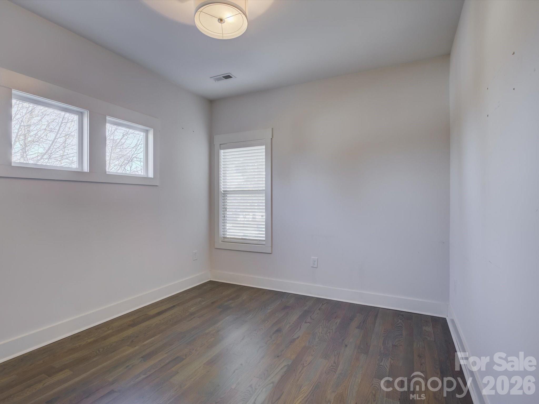 2574 Barry Street Charlotte, NC 28205 - Photo 29 of 38