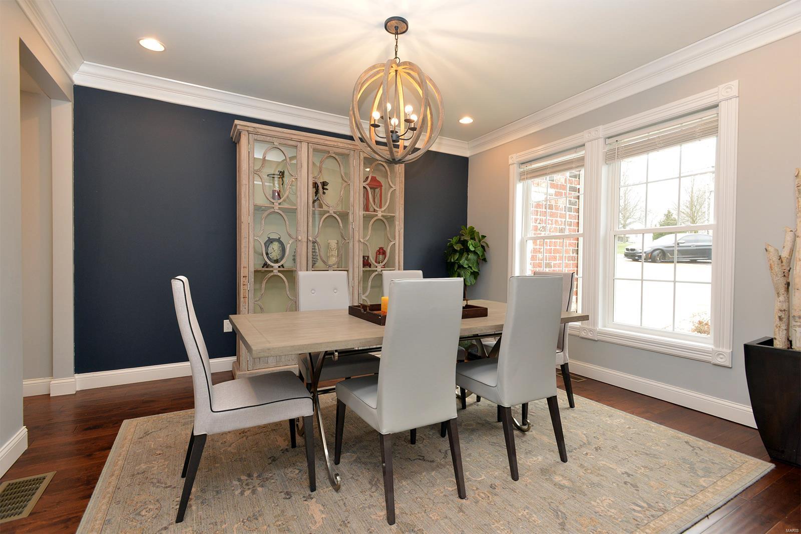 3710 Yaeger Road St. Louis, MO 63129 - Photo 3 of 57 Gallery Image 3