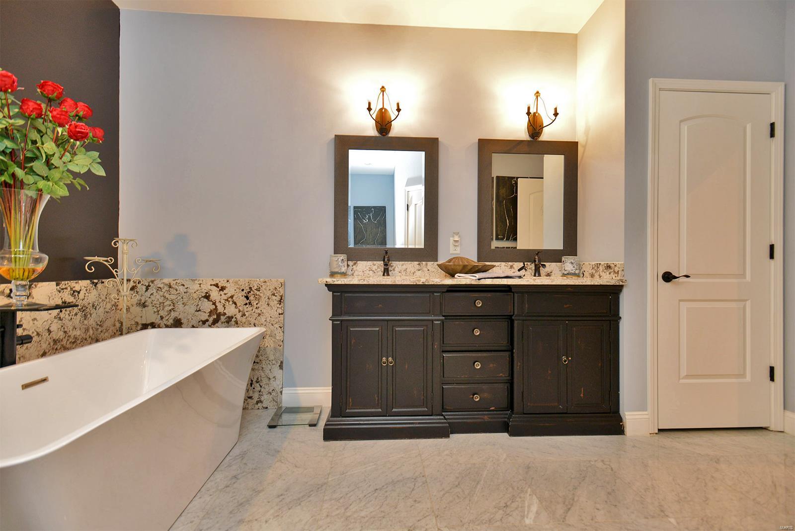 3710 Yaeger Road St. Louis, MO 63129 - Photo 22 of 57 Gallery Image 22
