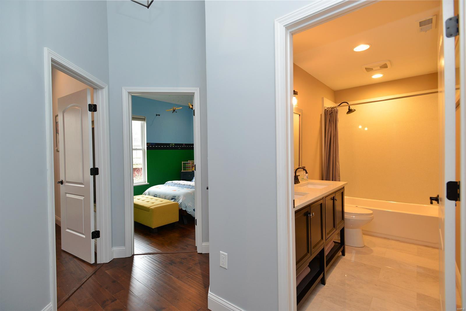 3710 Yaeger Road St. Louis, MO 63129 - Photo 31 of 57 Gallery Image 31