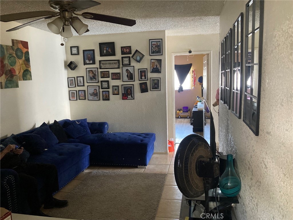1131 Barstow Road Barstow, CA 92311 - Photo 30 of 36 Unit A - Den