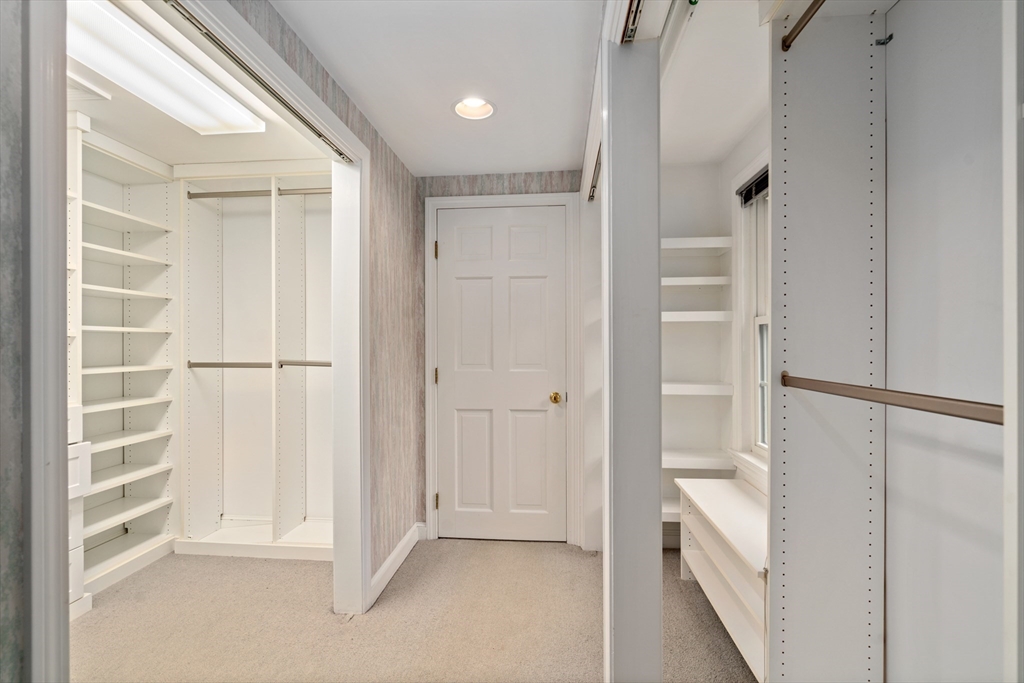 10 Radcliffe Road Weston, MA 02493 - Photo 25 of 41
