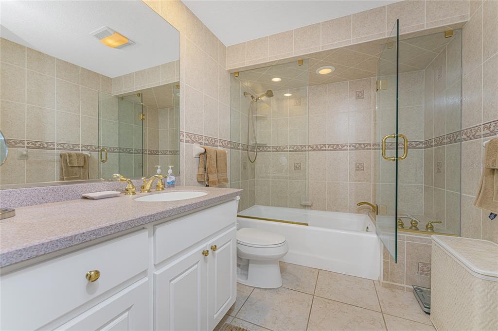 2950 North Beach Road, Unit B522 Englewood, FL 34223 - Photo 22 of 53