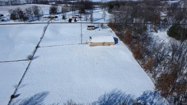 $269,000 | 3383 South Grant Street, Williamsport, IN 47993