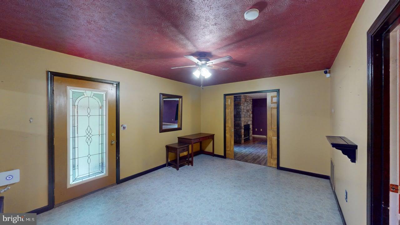 575 North River Highlands Road Delray, WV 26714 - Photo 12 of 48 Charming entryway with vibrant ceiling.