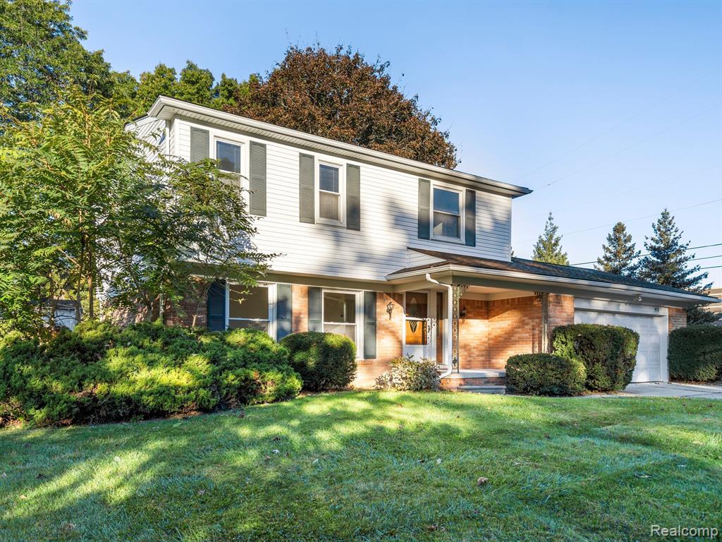 512 Old Perch Road Rochester Hills, MI 48309 - Photo 2 of 35