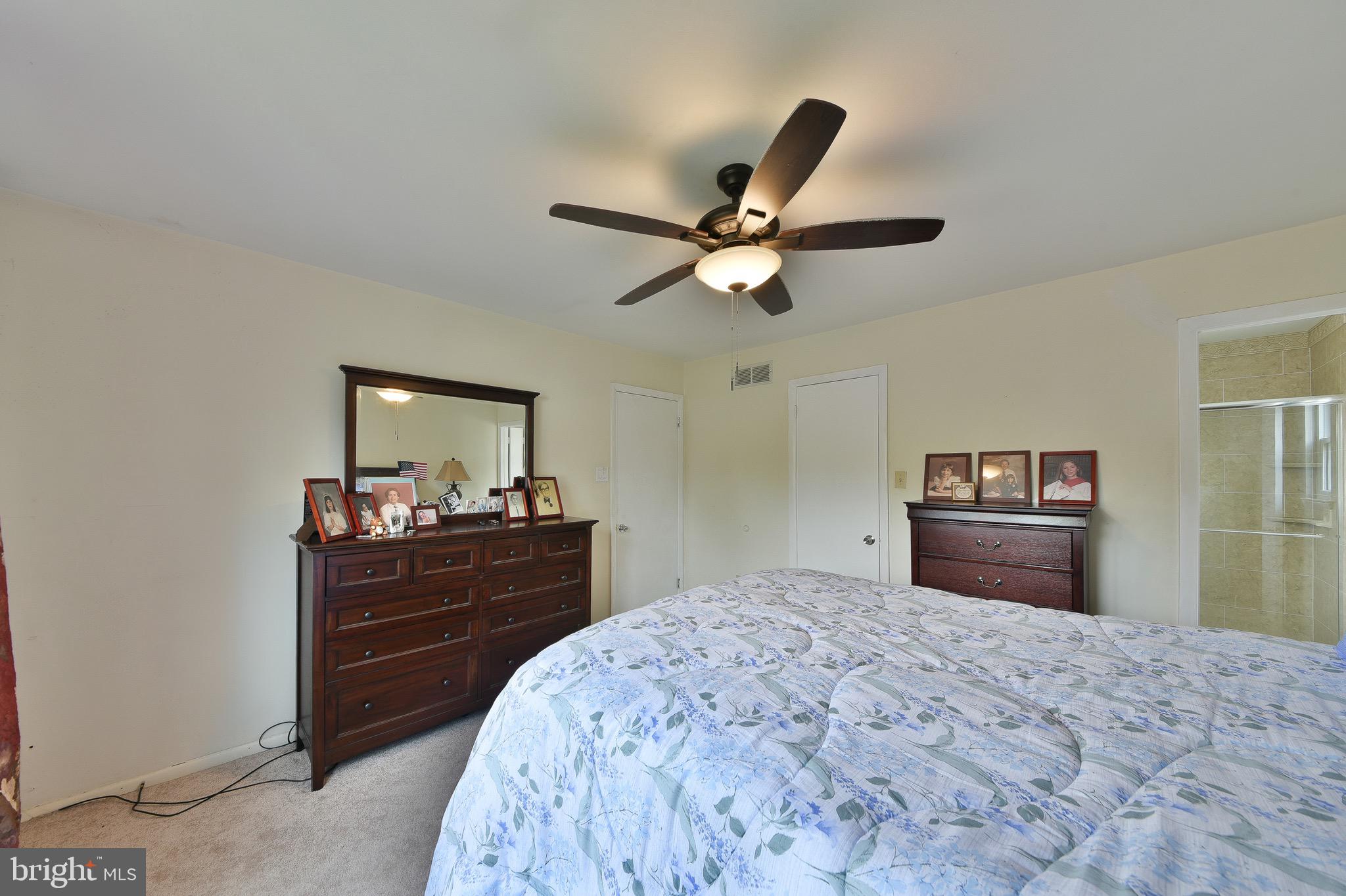 17 Ruhl Drive Perkasie, PA 18944 - Photo 22 of 41 a bed room with a bed and a television