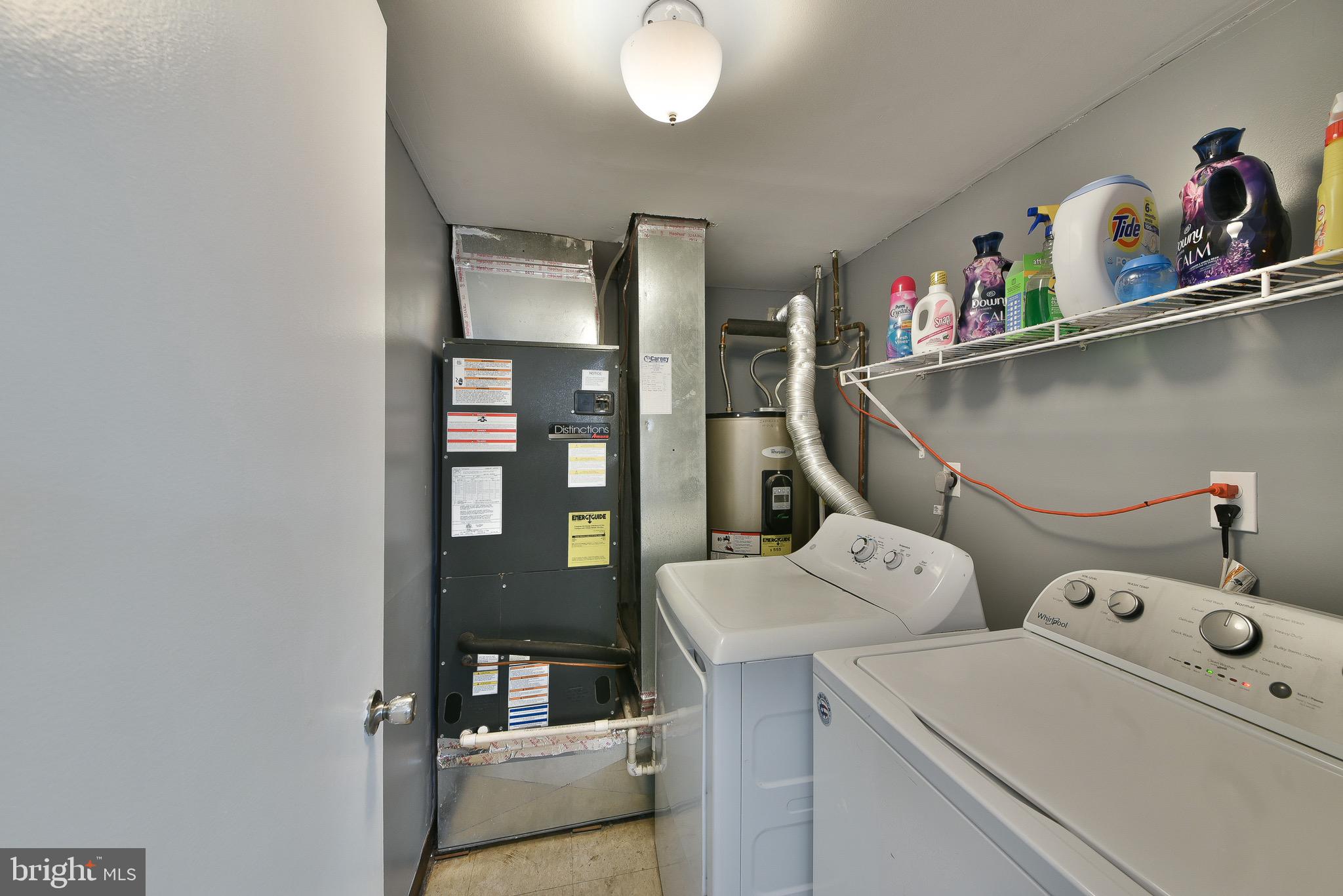 17 Ruhl Drive Perkasie, PA 18944 - Photo 35 of 41 a utility room with dryer and washer