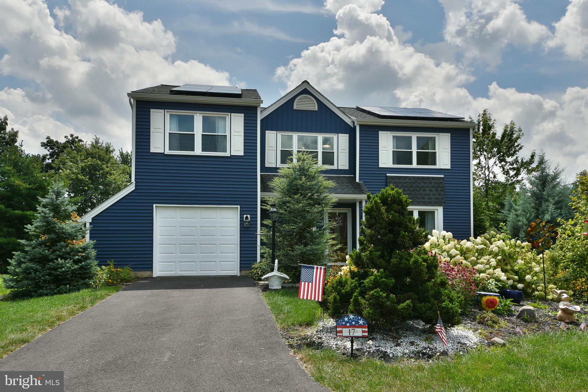 17 Ruhl Drive Perkasie, PA 18944 - Photo 7 of 41 a front view of a house with garden