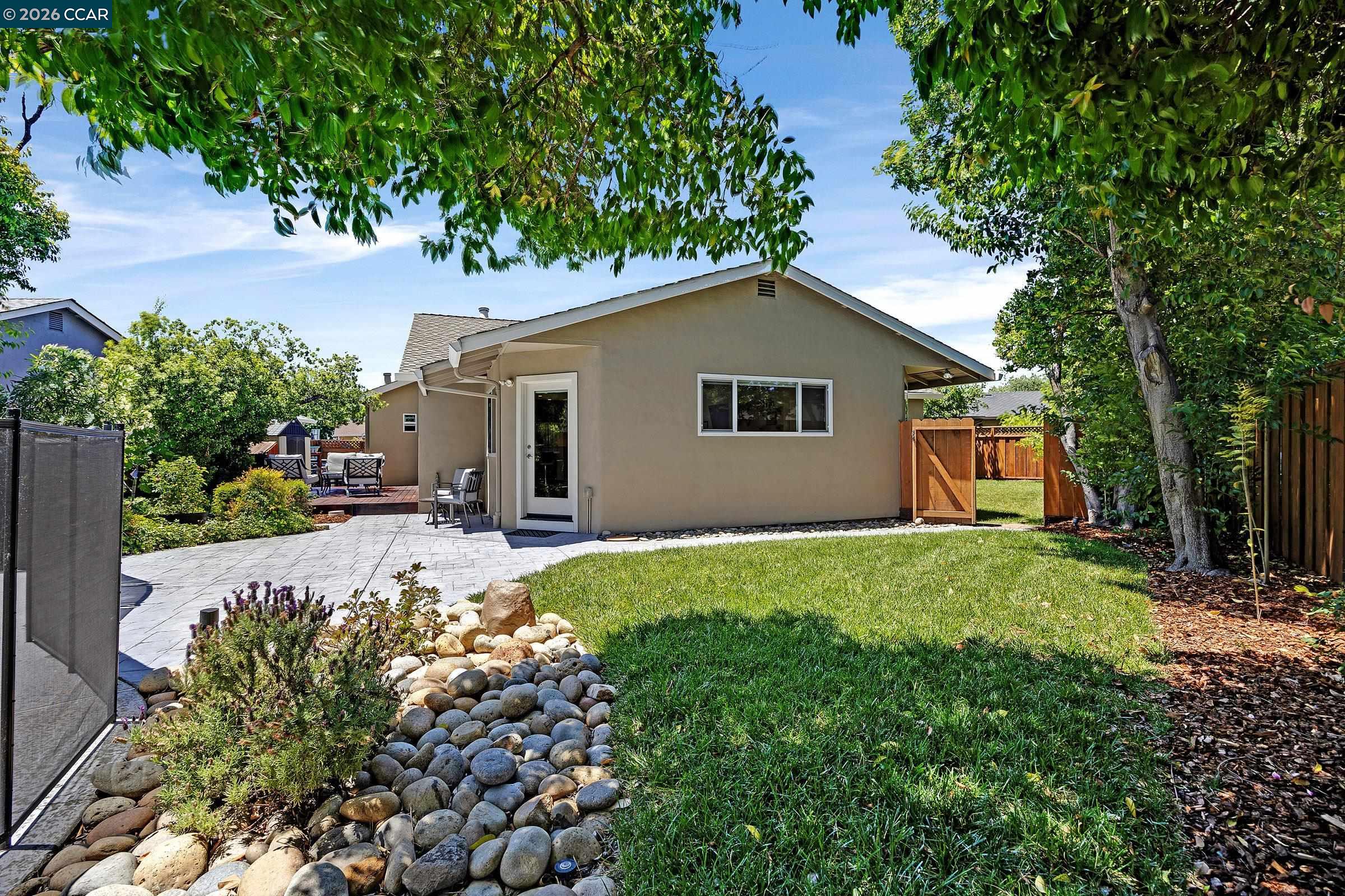 8 Bath Court San Ramon, CA 94583 - Photo 37 of 43