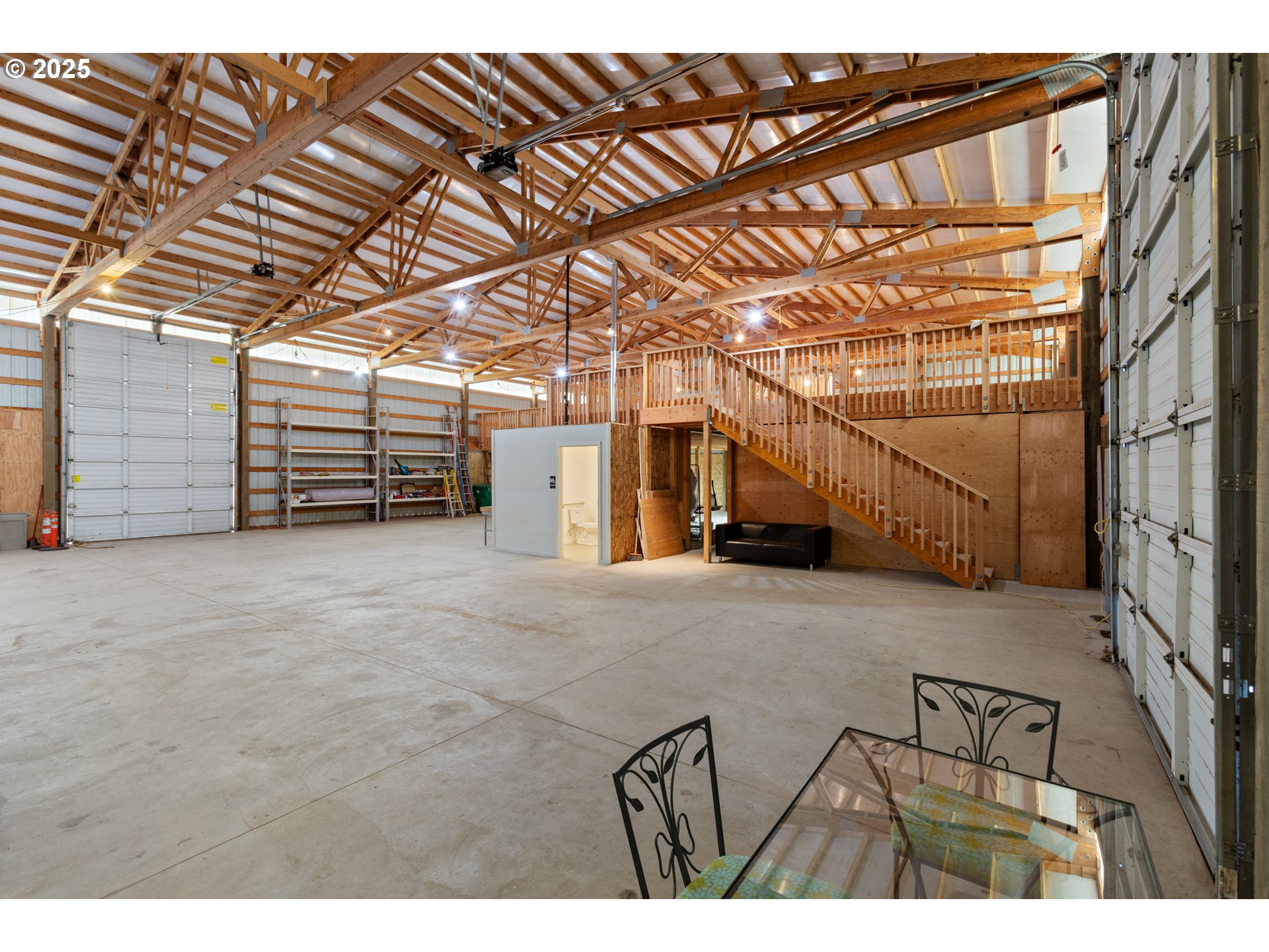 21805 Boones Ferry Road Northeast Aurora, OR 97002 - Photo 12 of 48