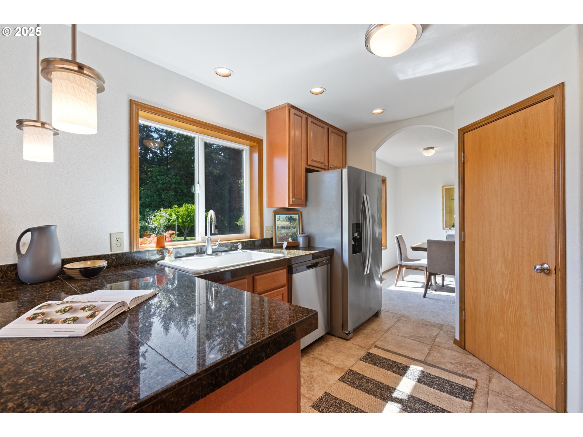 21805 Boones Ferry Road Northeast Aurora, OR 97002 - Photo 24 of 48