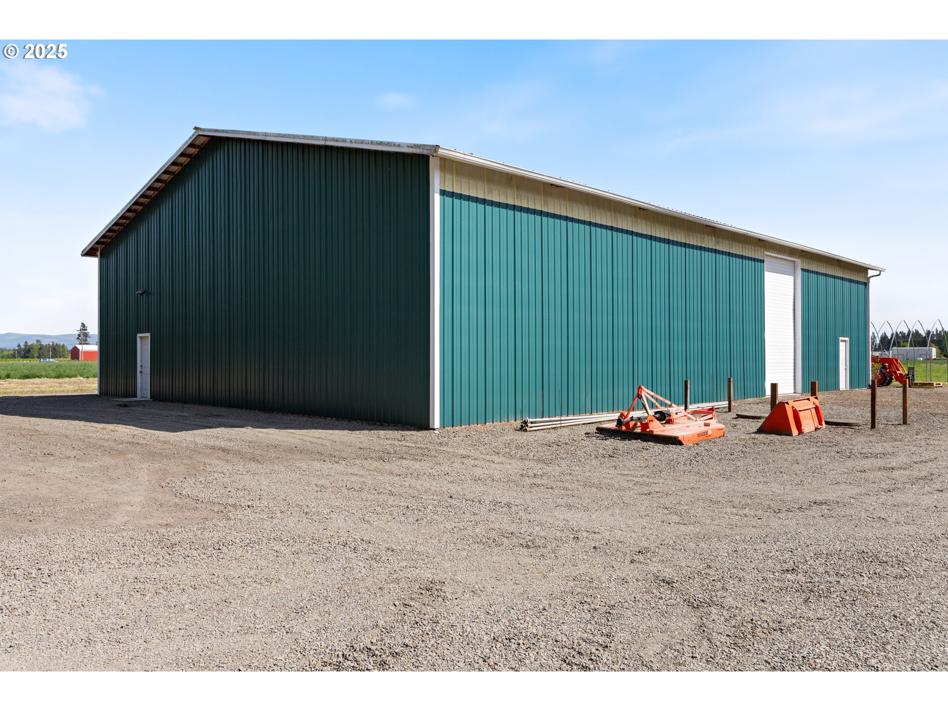 21805 Boones Ferry Road Northeast Aurora, OR 97002 - Photo 3 of 48