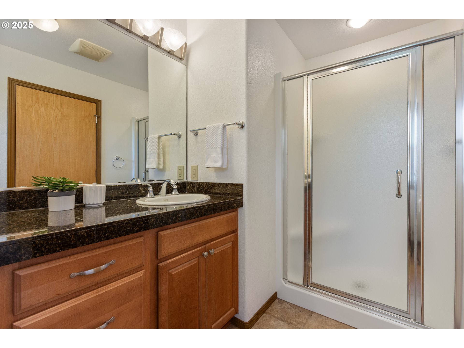 21805 Boones Ferry Road Northeast Aurora, OR 97002 - Photo 34 of 48