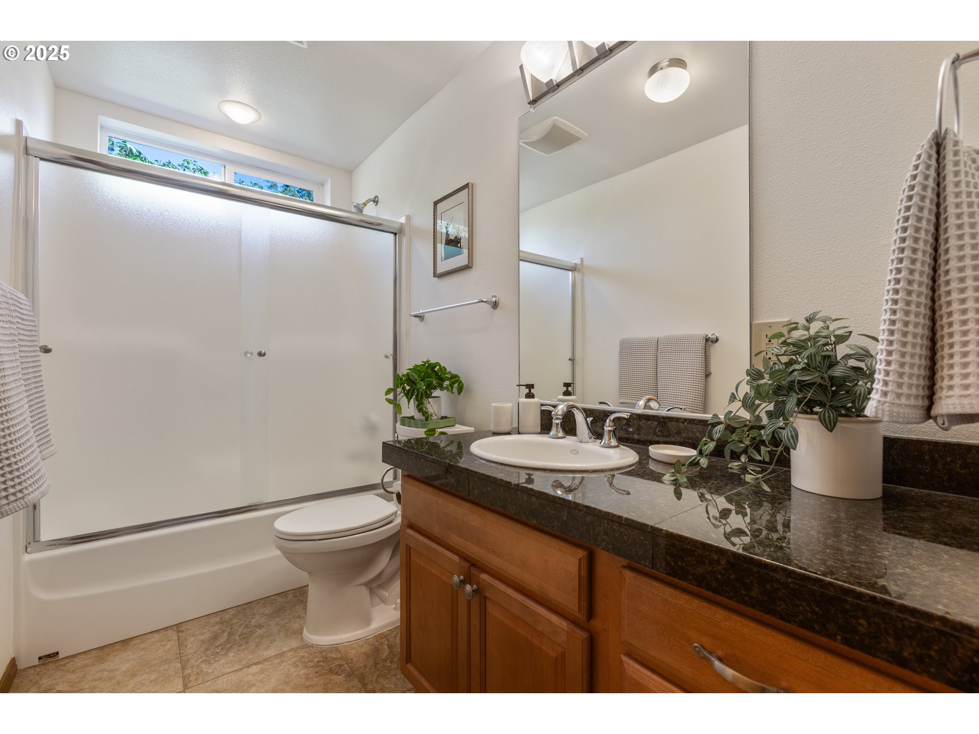 21805 Boones Ferry Road Northeast Aurora, OR 97002 - Photo 37 of 48