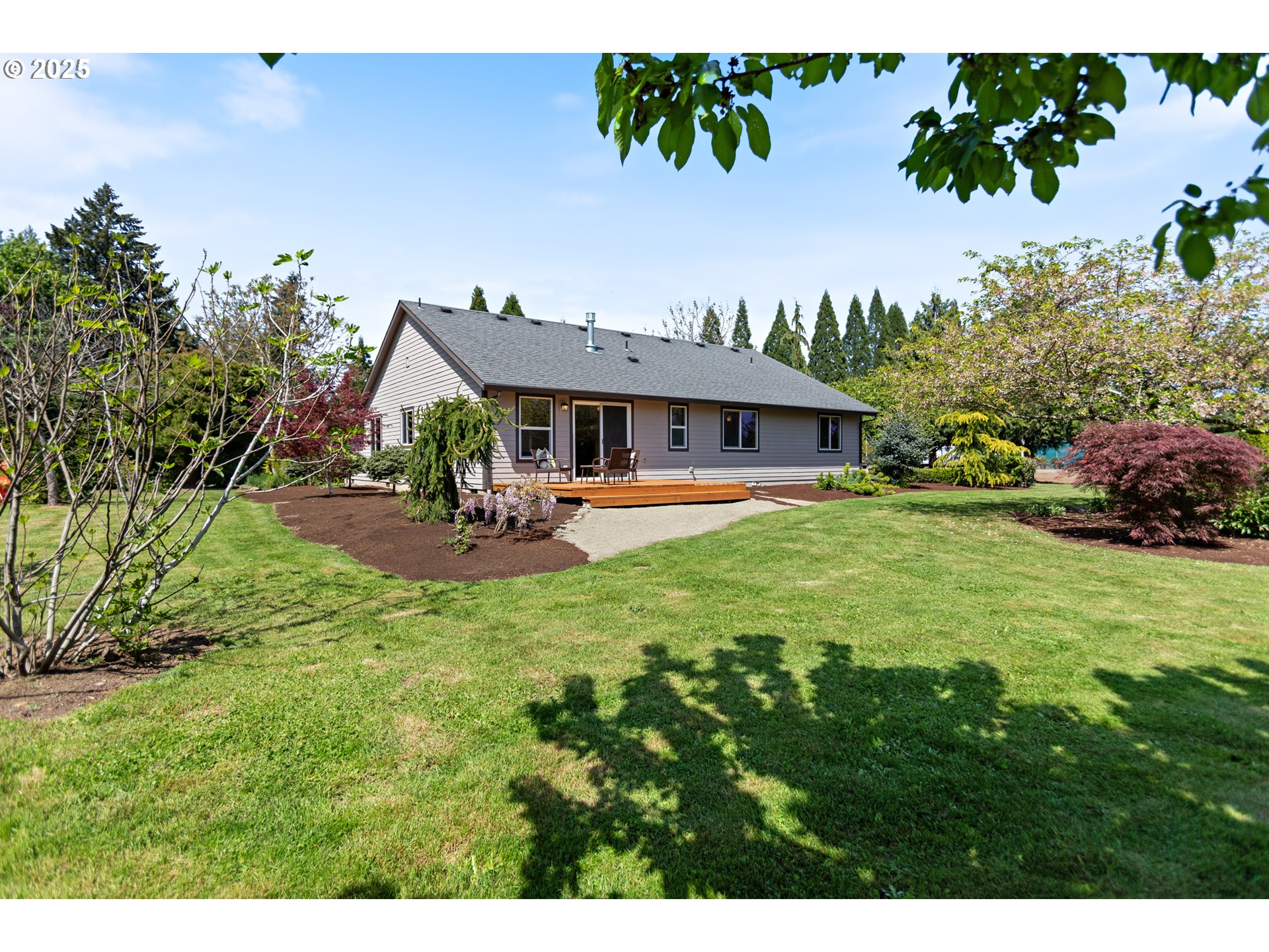 21805 Boones Ferry Road Northeast Aurora, OR 97002 - Photo 44 of 48