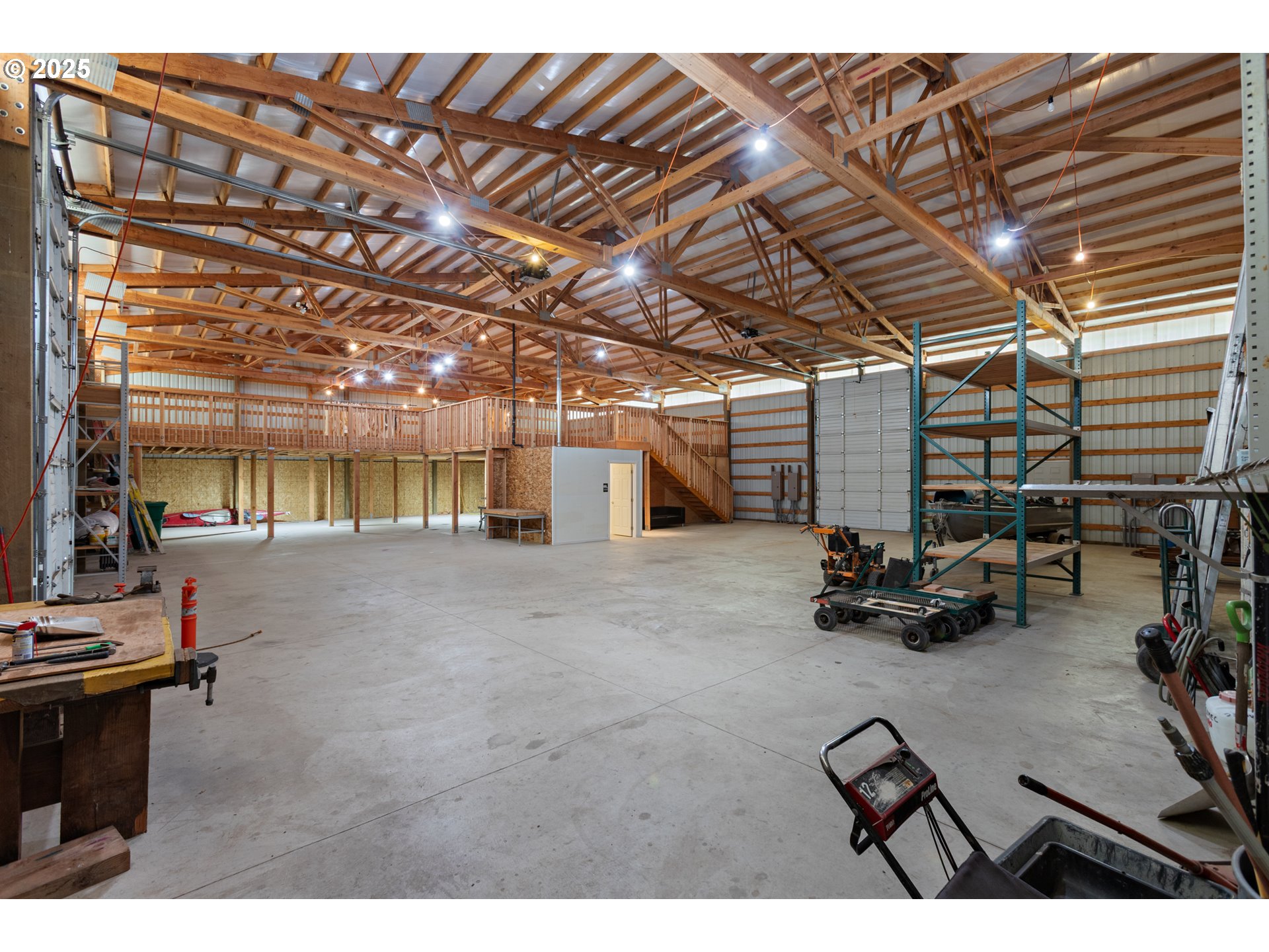 21805 Boones Ferry Road Northeast Aurora, OR 97002 - Photo 6 of 48