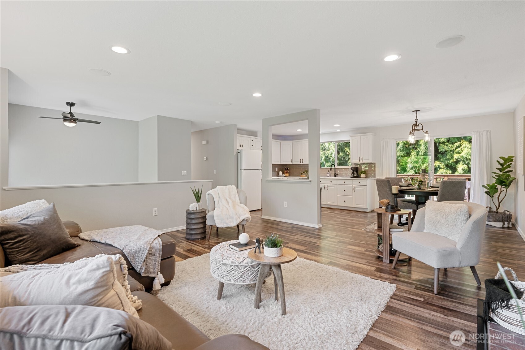 811 Grimes Road Bothell, WA 98012 - Photo 16 of 40