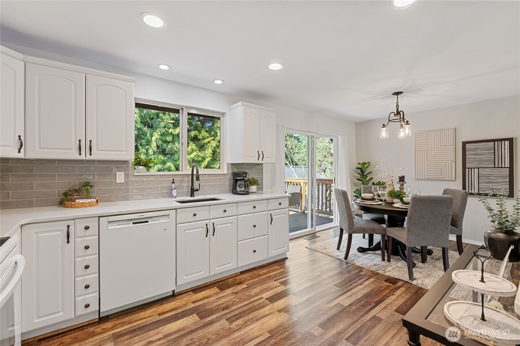 811 Grimes Road Bothell, WA 98012 - Photo 9 of 40