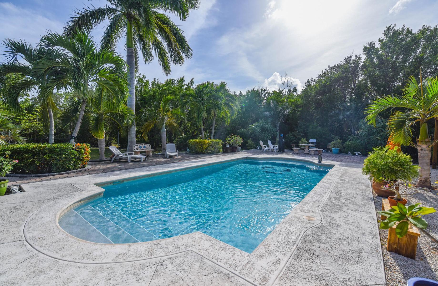 29430 Chickasaw Street Big Pine Key, FL 33043 - Photo 28 of 33 a view of a park with palm trees