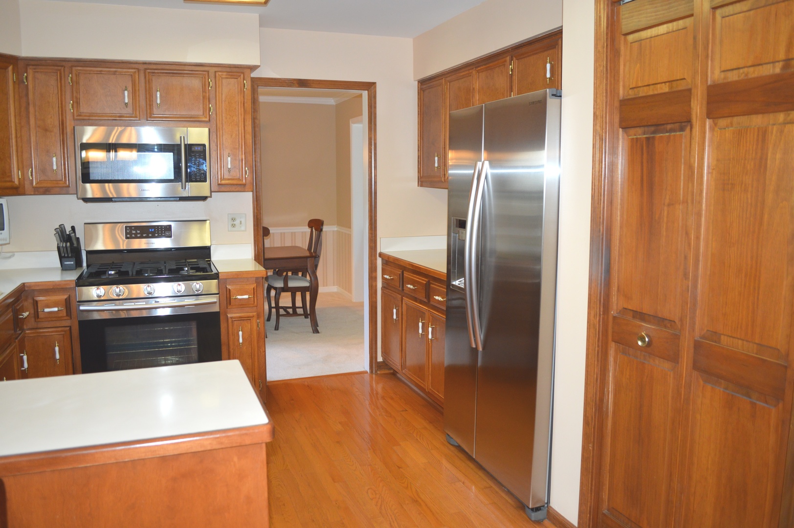 2575 Miller Road Geneva, IL 60134 - Photo 4 of 28
