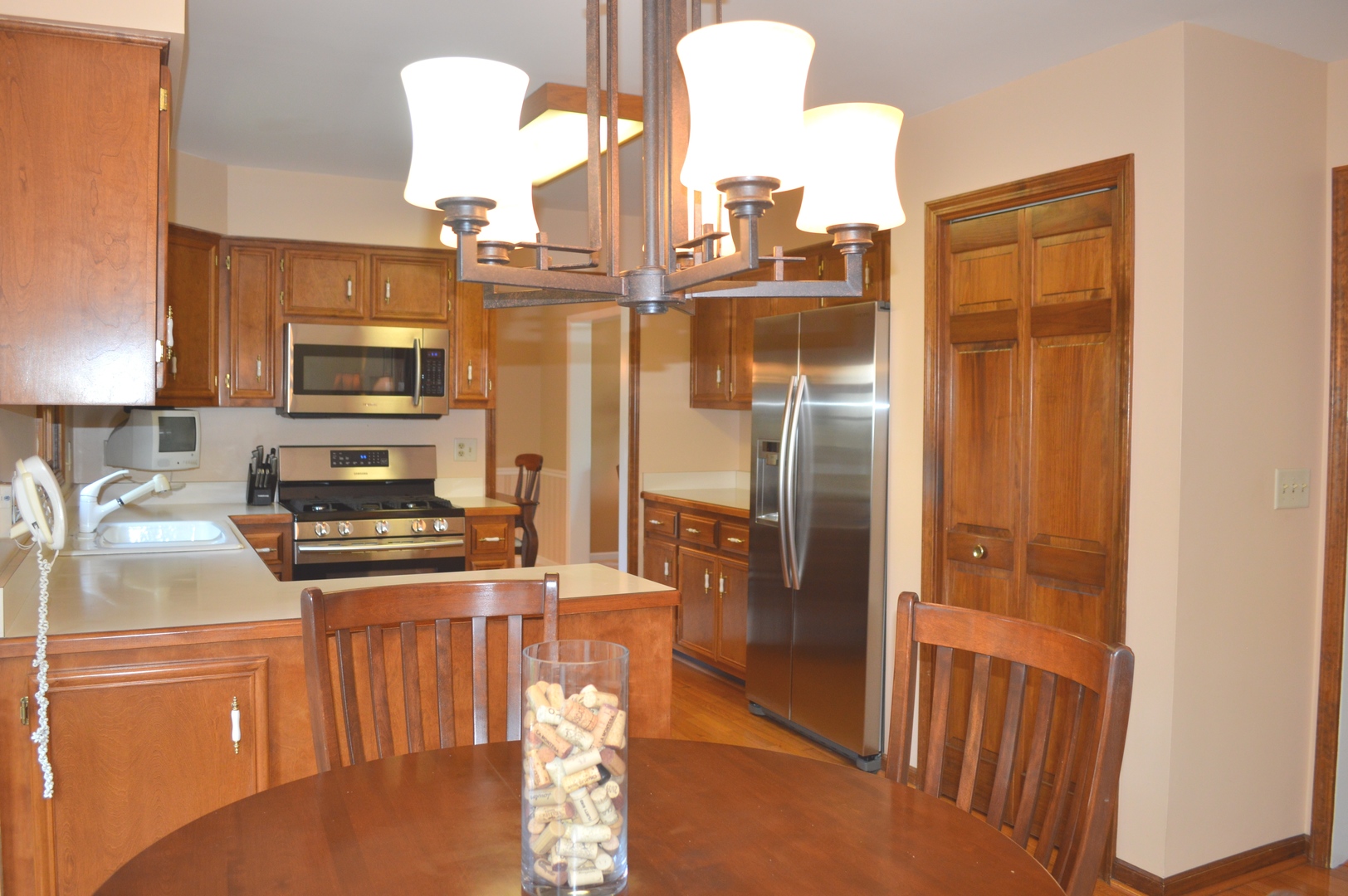 2575 Miller Road Geneva, IL 60134 - Photo 6 of 28