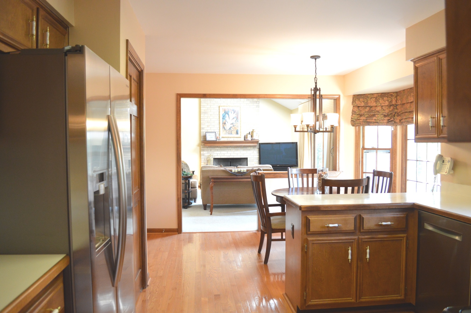 2575 Miller Road Geneva, IL 60134 - Photo 7 of 28