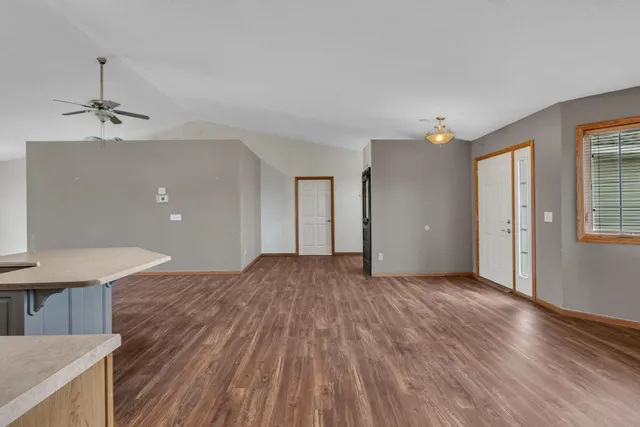 $349,900 | 724 4th Street Northwest, Richmond, MN 56368