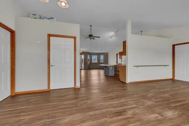 $349,900 | 724 4th Street Northwest, Richmond, MN 56368