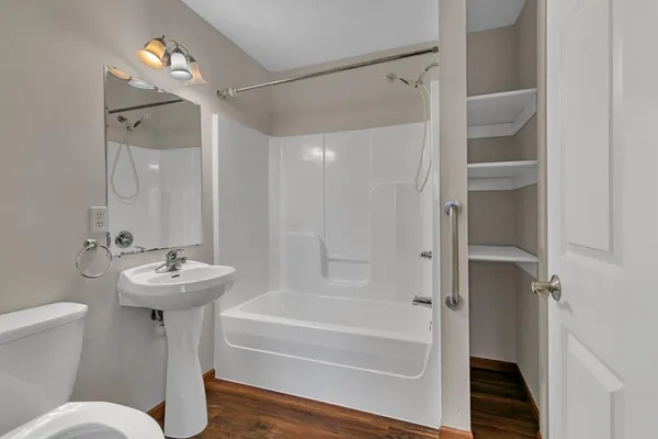 $349,900 | 724 4th Street Northwest, Richmond, MN 56368