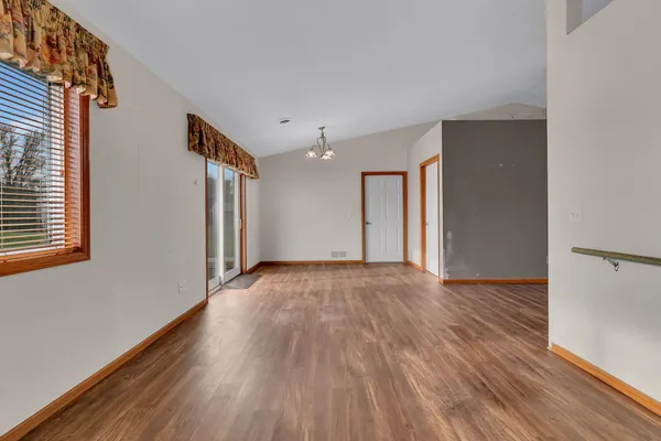 $349,900 | 724 4th Street Northwest, Richmond, MN 56368