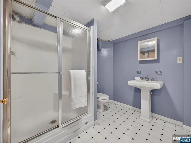 $759,900 | 175 North Island Avenue, Ramsey, NJ 07446