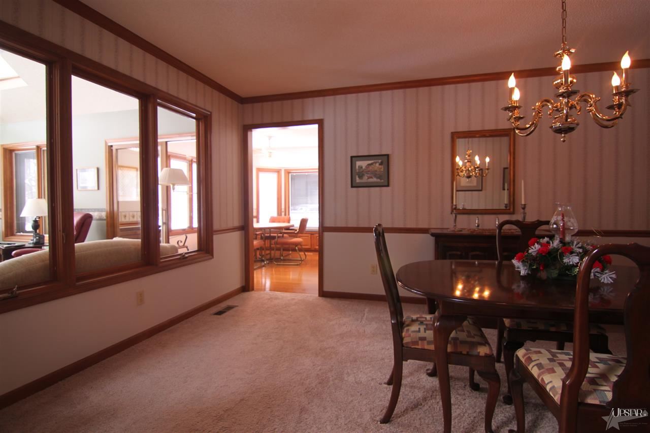 5932 Spring Pond Road Fort Wayne, IN 46845 - Photo 6 of 26