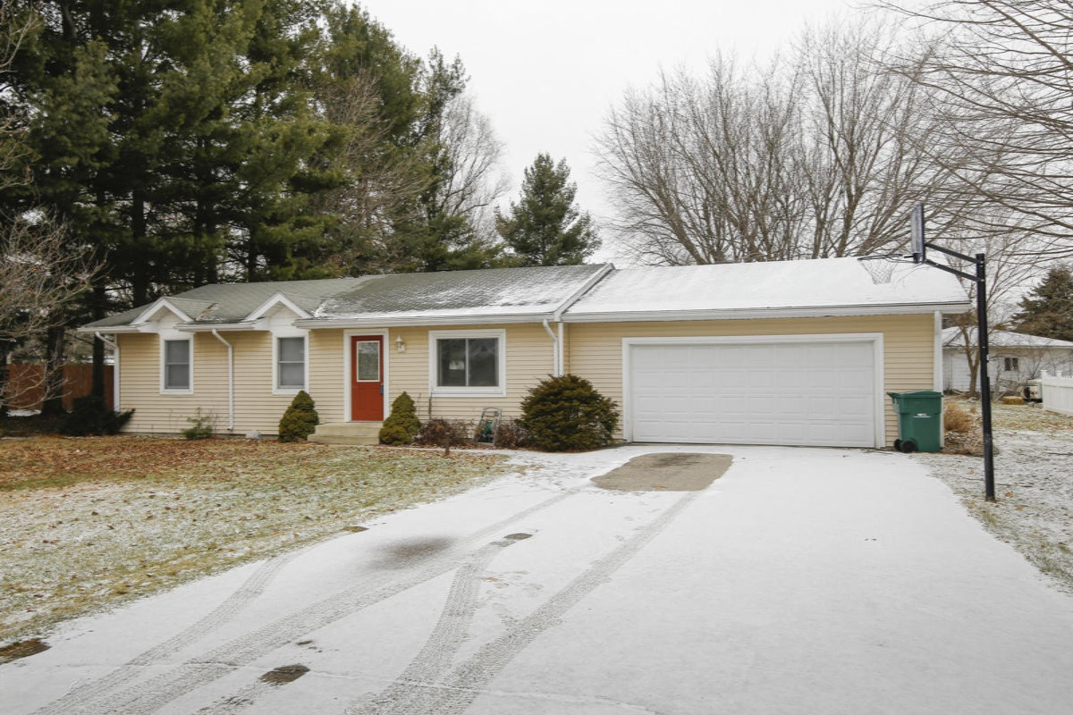 56971 Bow Drive Three Rivers, MI 49093 - Photo 2 of 23 56971 Bow Dr-102