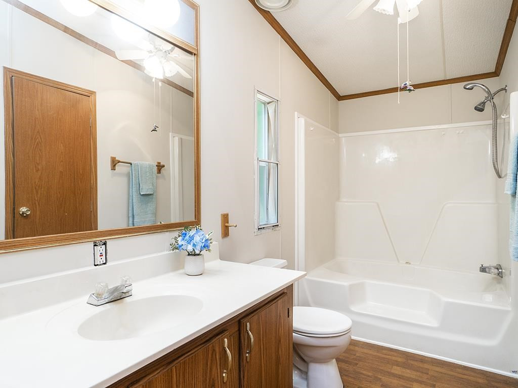6310 Cotton Road Snow Camp, NC 27349 - Photo 15 of 23 Primary Bathroom