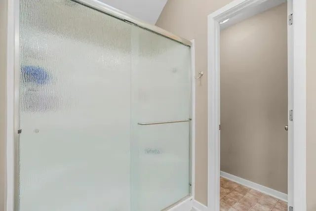 $435,000 | 10115 North McKinley Avenue, Kansas City, MO 64157