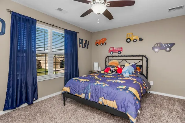 $435,000 | 10115 North McKinley Avenue, Kansas City, MO 64157