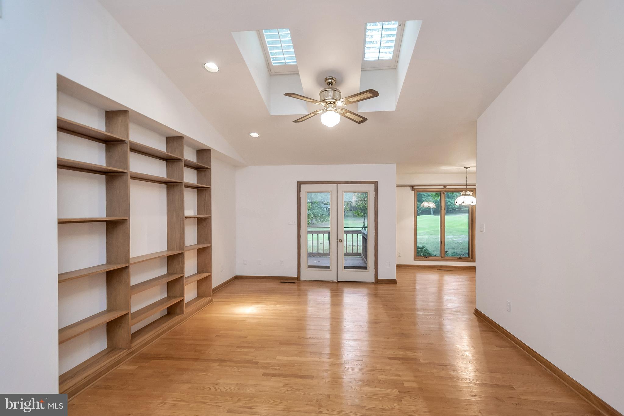 506 Birdie Road Locust Grove, VA 22508 - Photo 12 of 35 Built in book shelf