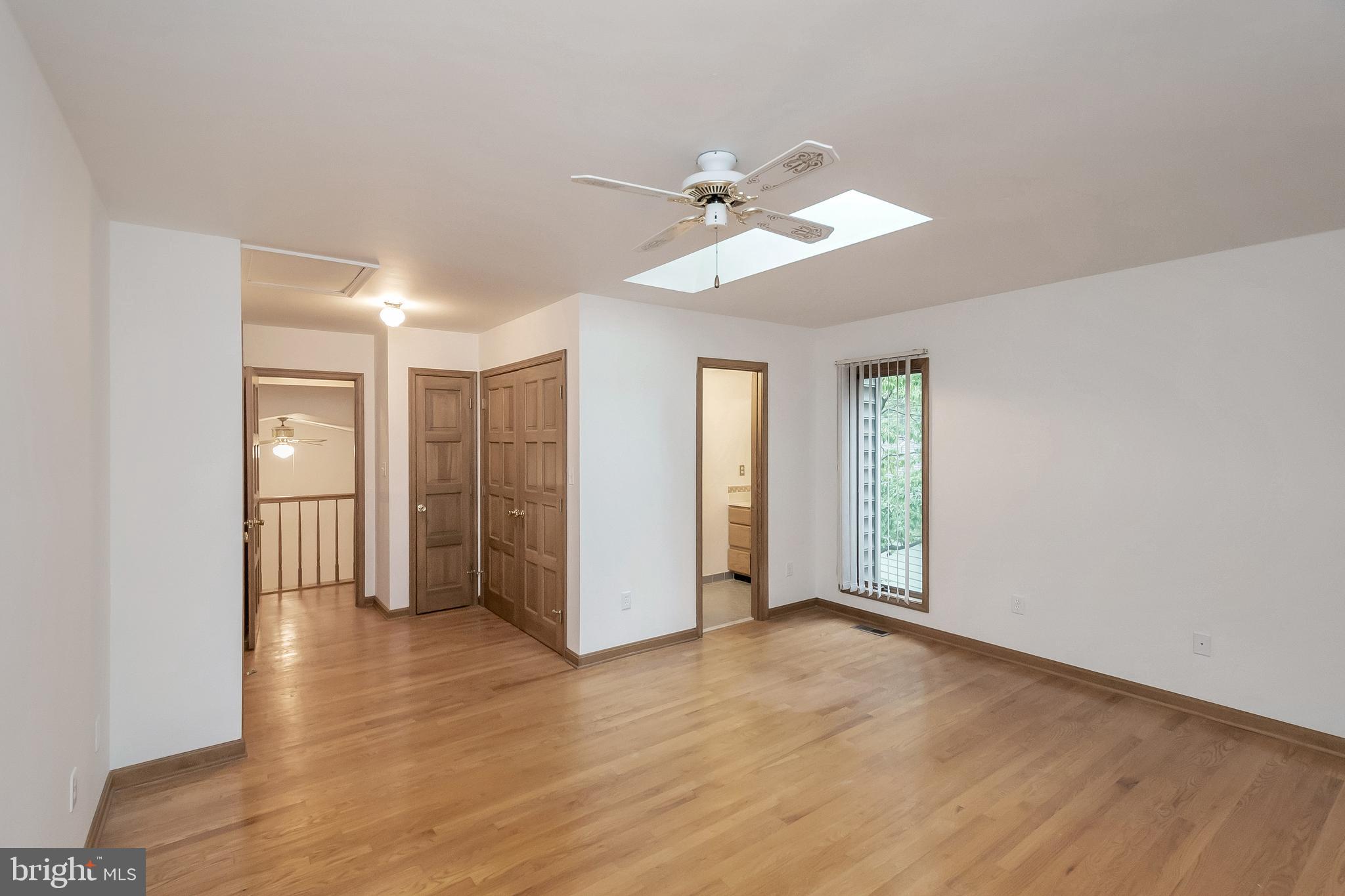 506 Birdie Road Locust Grove, VA 22508 - Photo 15 of 35 Spacious master bedroom on first floor