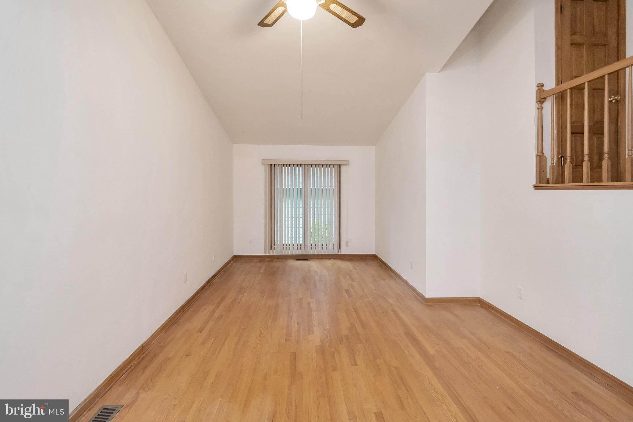 506 Birdie Road Locust Grove, VA 22508 - Photo 5 of 35 Family room, great for entertaining
