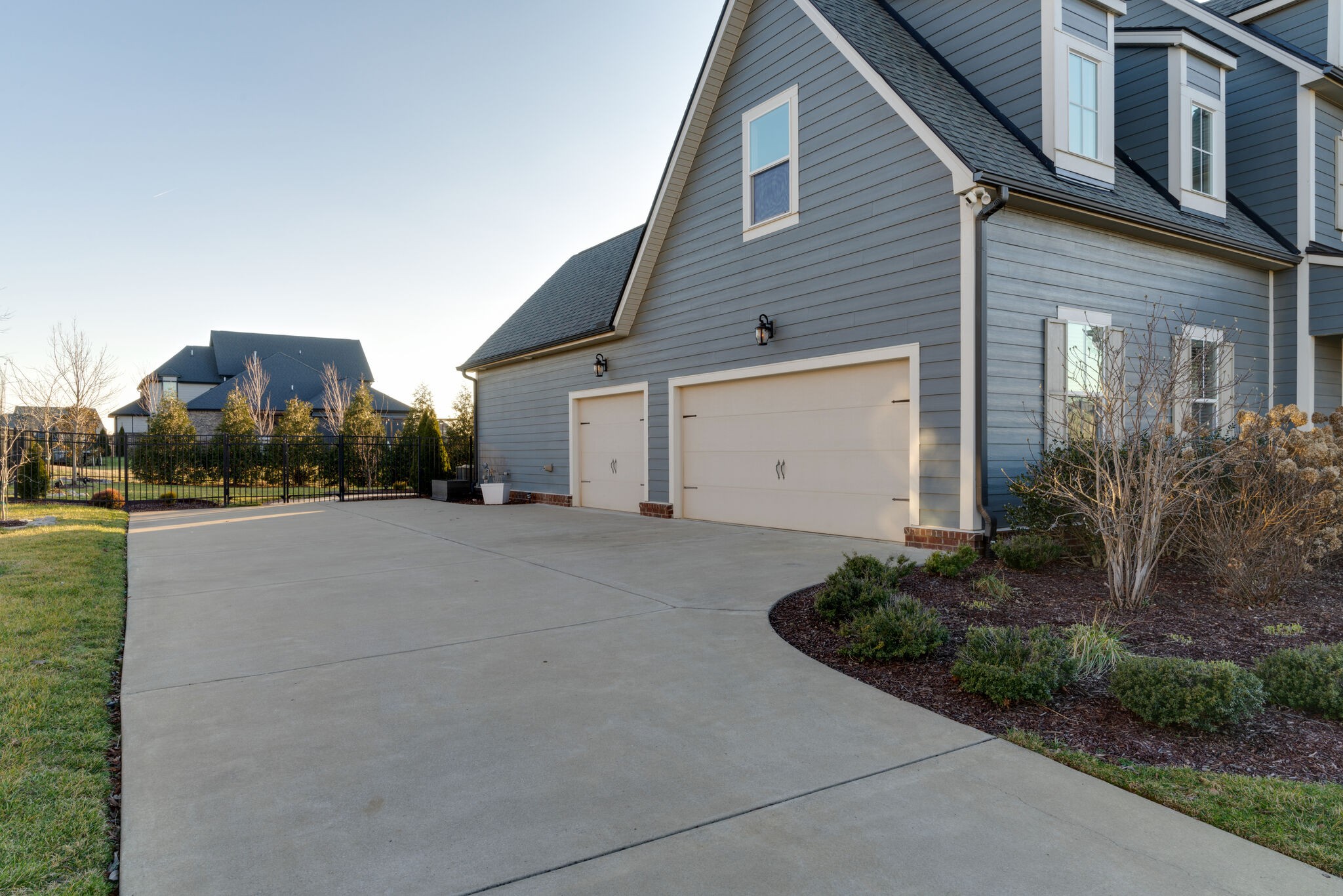136 Vanner Road Mount Juliet, TN 37122 - Photo 5 of 55 a view of a house with a yard
