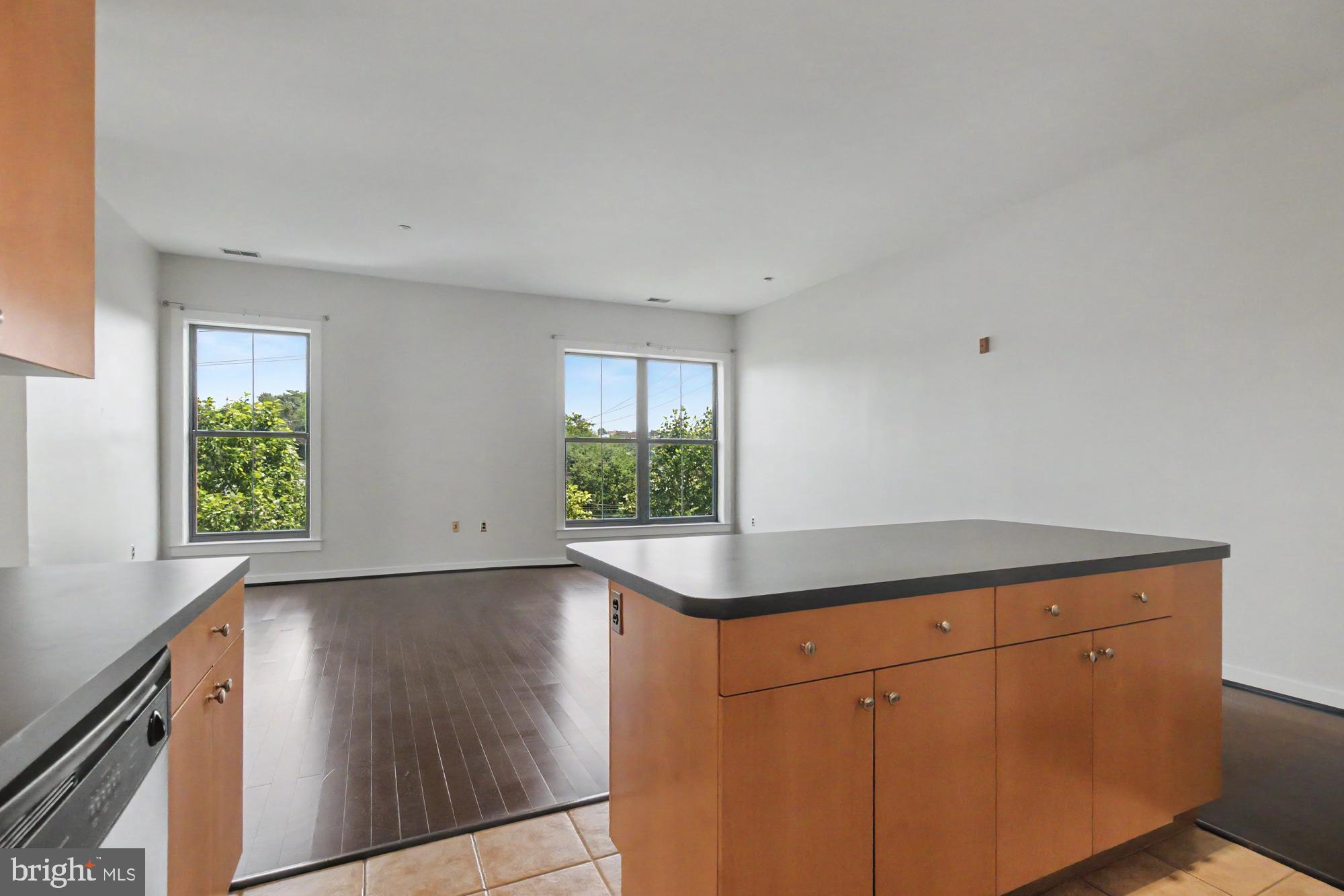 2007 Clipper Park Road, Unit 314 Baltimore, MD 21211 - Photo 16 of 41